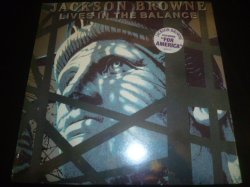 画像1: JACKSON BROWNE/LIVES IN THE BALANCE