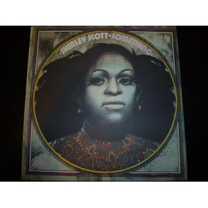 画像: SHIRLEY SCOTT/SOMETHING