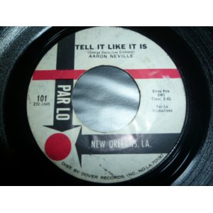 画像: AARON NEVILLE/TELL IT LIKE IT IS