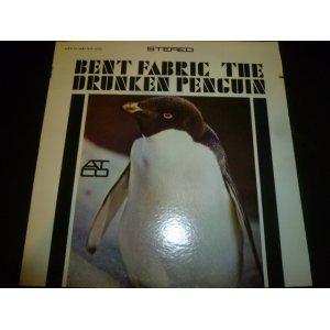 画像: BENT FABRIC/THE DRUNKEN PENGUIN