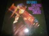 画像: DEFUNKT/THERMONUCLEAR SWEAT