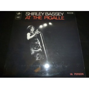 画像: SHIRLEY BASSEY/AT THE PIGALLE