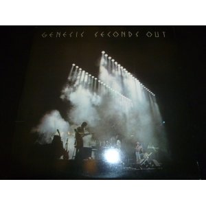 画像: GENESIS/SECONDS OUT