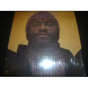 画像: ALPHONZE MOUZON/THE ESSENCE OF MYSTERY