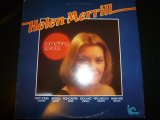 画像: HELEN MERRILL/SOMETHING SPECIAL