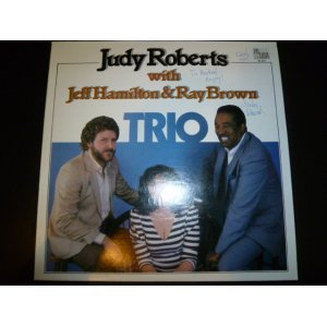 画像: JUDY ROBERTS/TRIO