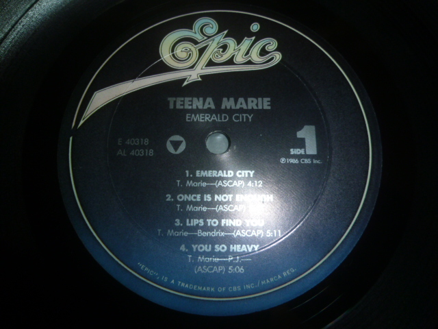 画像: TEENA MARIE/EMERALD CITY