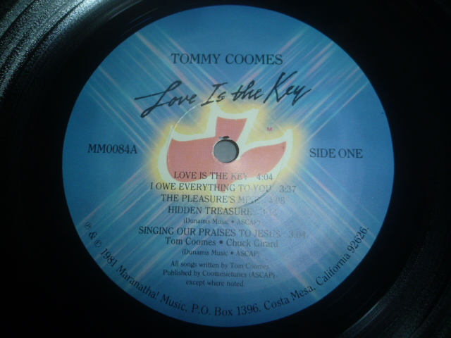 画像: TOMMY COOMES/LOVE IS THE KEY