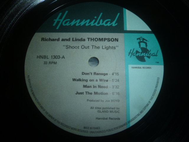 画像: RICHARD & LINDA THOMPSON/SHOOT OUT THE LIGHTS